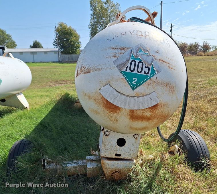 image for item EQ2316 NH3 tank trailer