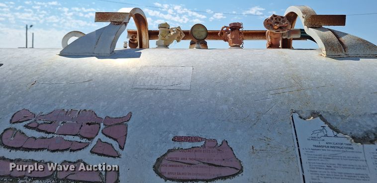 image for item EQ2316 NH3 tank trailer