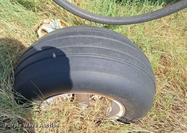 image for item EQ2316 NH3 tank trailer