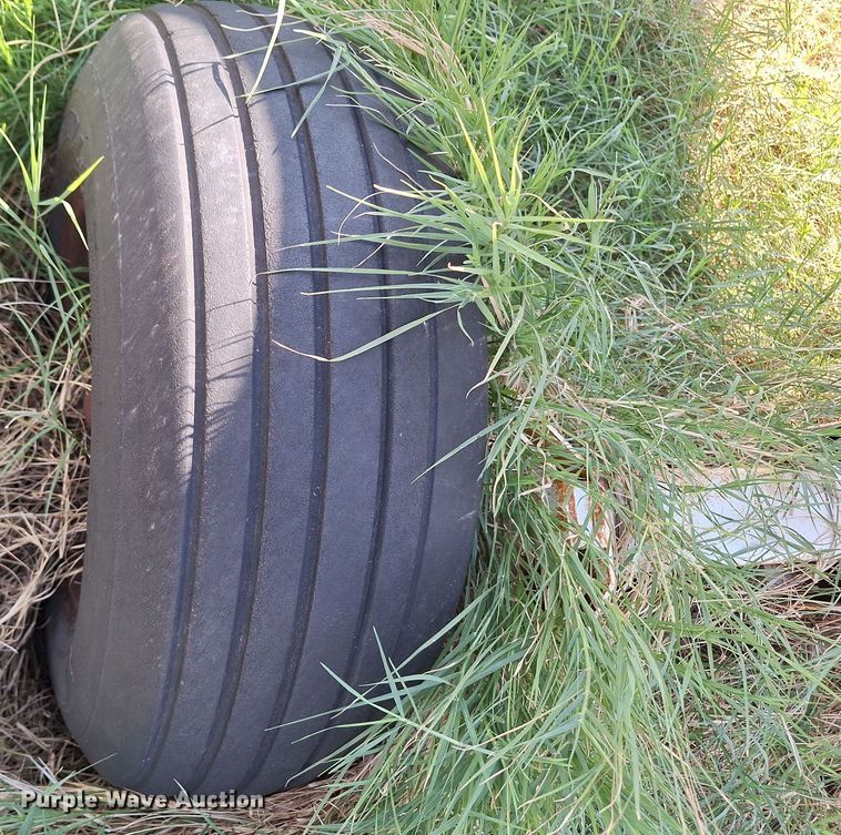 image for item EQ2316 NH3 tank trailer