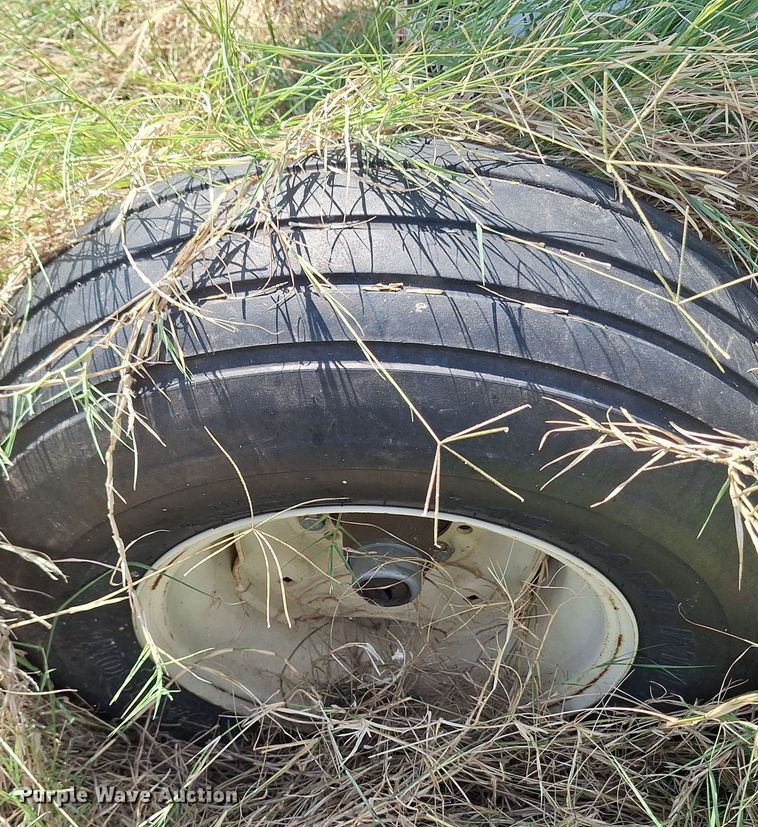 image for item EQ2316 NH3 tank trailer