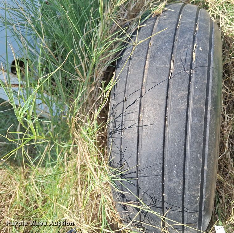 image for item EQ2316 NH3 tank trailer