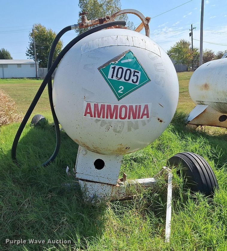 image for item EQ2317 NH3 tank trailer