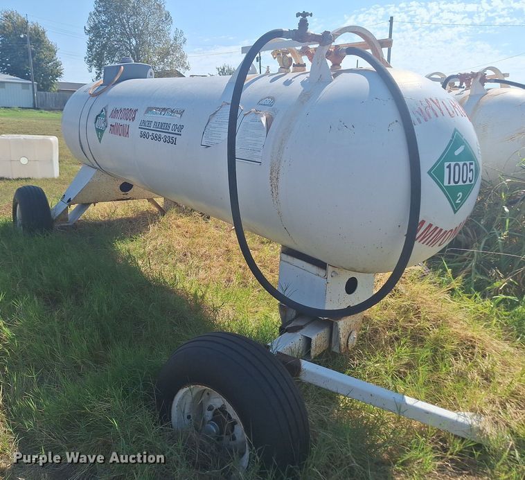 image for item EQ2321 NH3 tank trailer