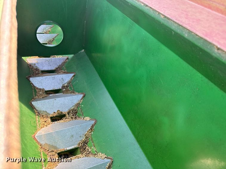 image for item MV9214 1998 Great Plains Solid Stand 30 grain drill