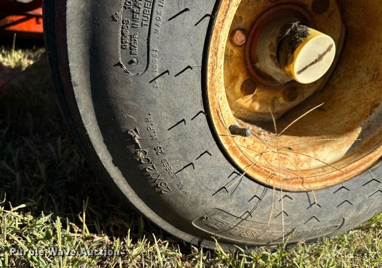 image for item MV9220 Rhino TX115 batwing finish mower