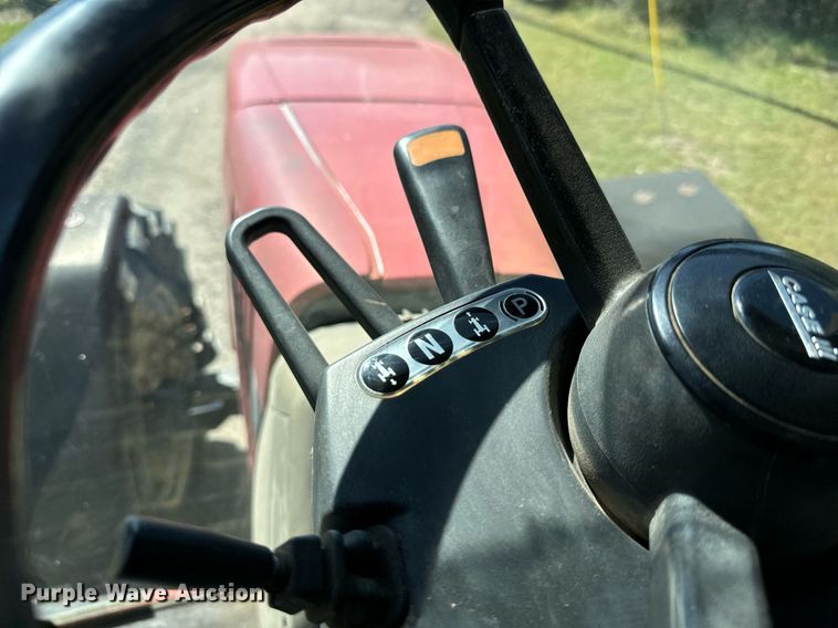 image for item MV9226 2001 Case IH Magnum MX240 MFWD tractor