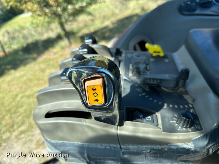 image for item MV9226 2001 Case IH Magnum MX240 MFWD tractor