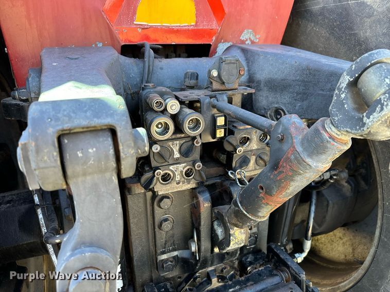 image for item MV9226 2001 Case IH Magnum MX240 MFWD tractor