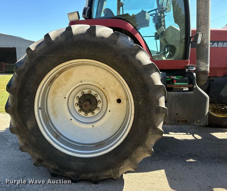 image for item MV9226 2001 Case IH Magnum MX240 MFWD tractor