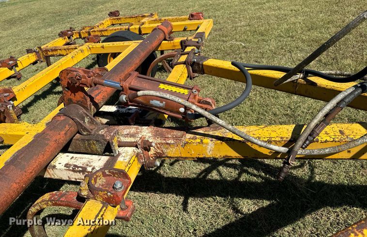 image for item MV9229 Chisel