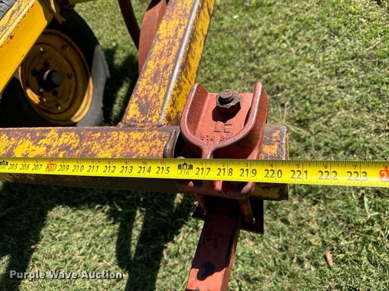 image for item MV9229 Chisel