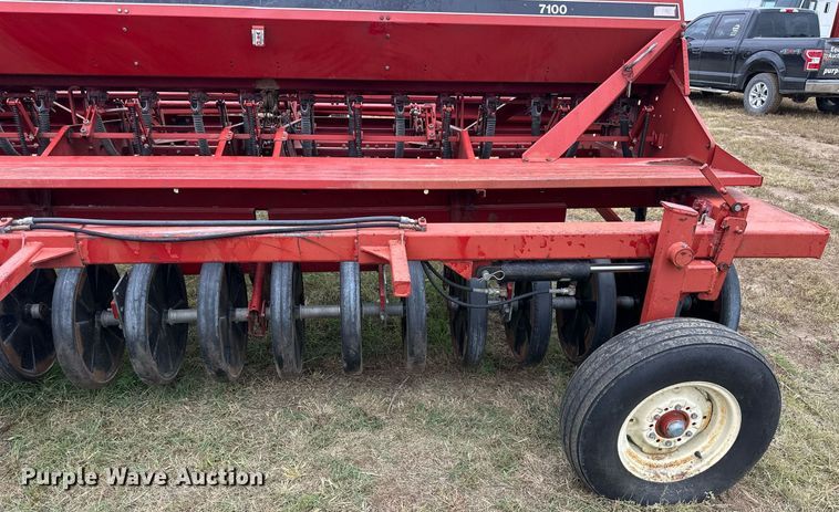 image for item NP9596 Case IH 7100 grain drill