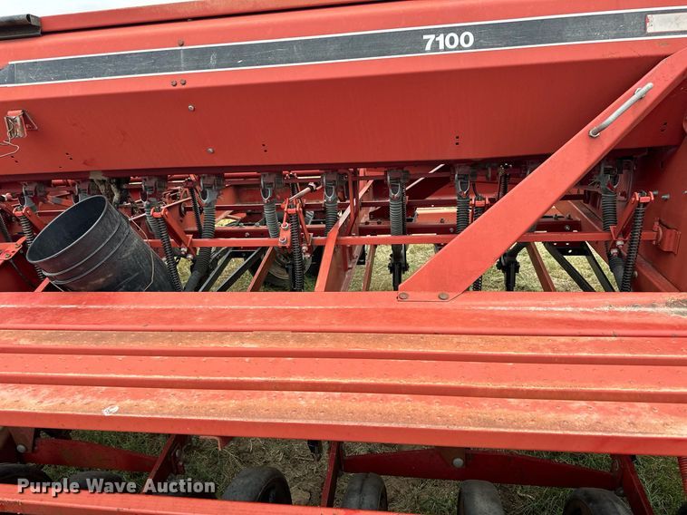 image for item NP9596 Case IH 7100 grain drill