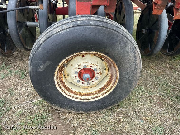 image for item NP9596 Case IH 7100 grain drill