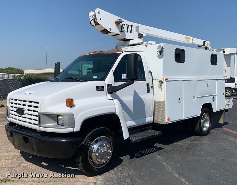 image for item DM1824 2007 Chevrolet  C4500 bucket truck