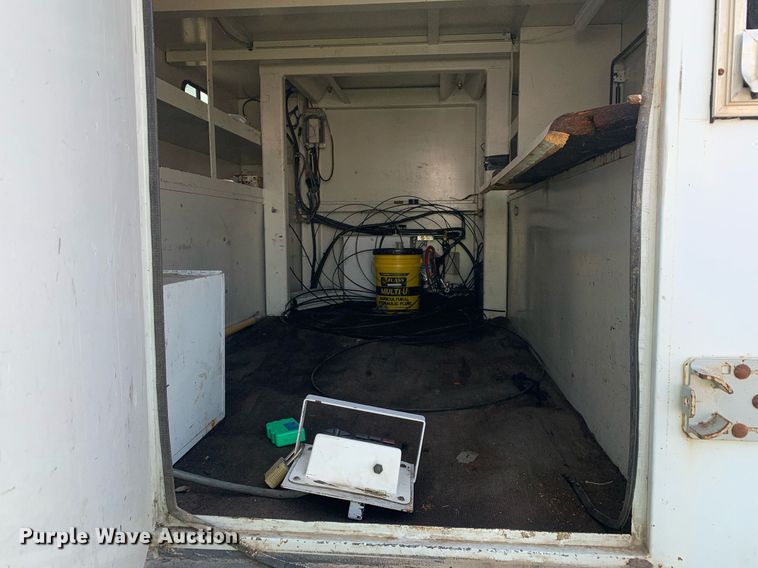 image for item DM1824 2007 Chevrolet  C4500 bucket truck