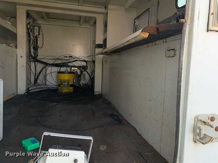 image for item DM1824 2007 Chevrolet  C4500 bucket truck