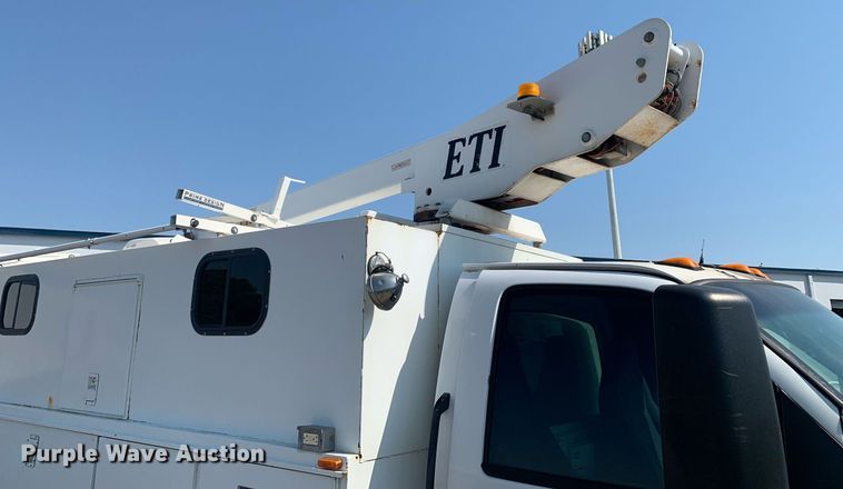 image for item DM1824 2007 Chevrolet  C4500 bucket truck