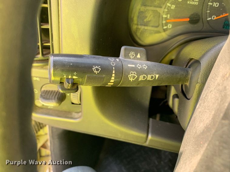 image for item DM1824 2007 Chevrolet  C4500 bucket truck