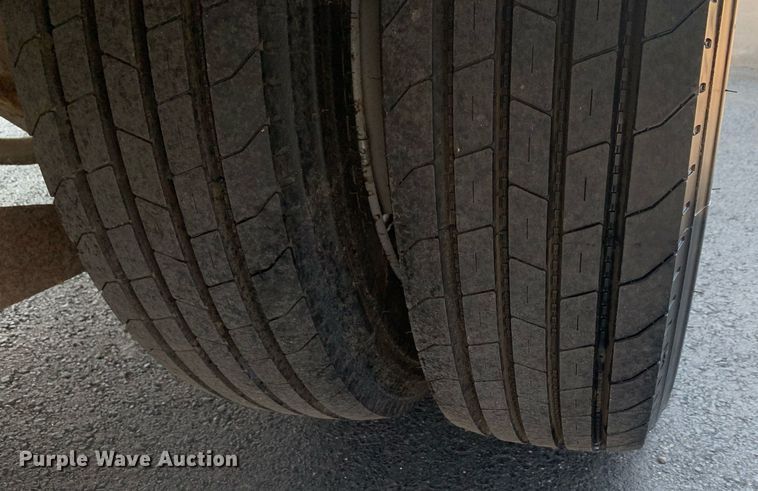 image for item DM1824 2007 Chevrolet  C4500 bucket truck