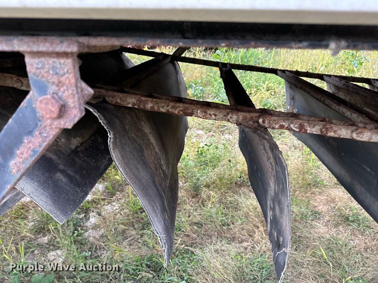 image for item DN0798 2012 Aulick live bottom trailer