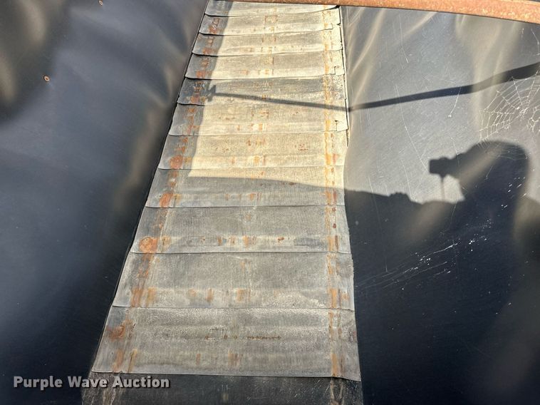 image for item DN0798 2012 Aulick live bottom trailer