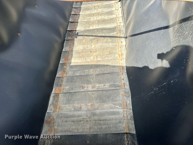 image for item DN0798 2012 Aulick live bottom trailer