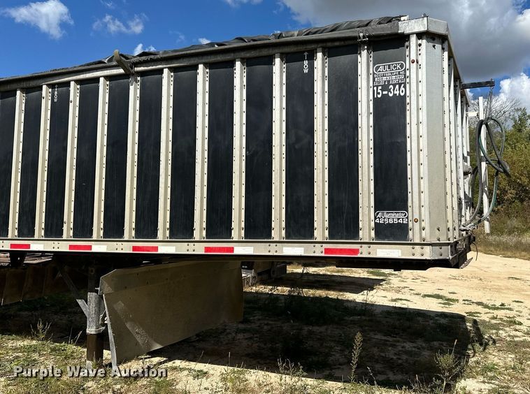 image for item DN0799 2015 Valley Farm Industries  Aulick live bottom trailer