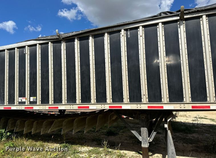 image for item DN0799 2015 Valley Farm Industries  Aulick live bottom trailer