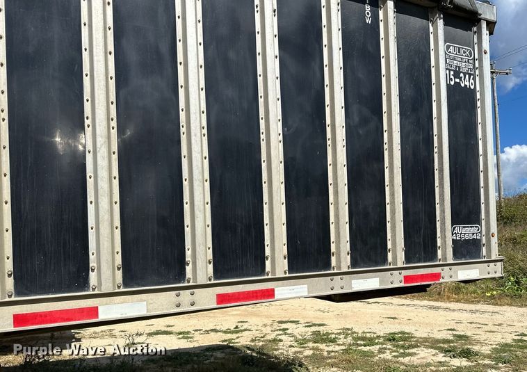image for item DN0799 2015 Valley Farm Industries  Aulick live bottom trailer