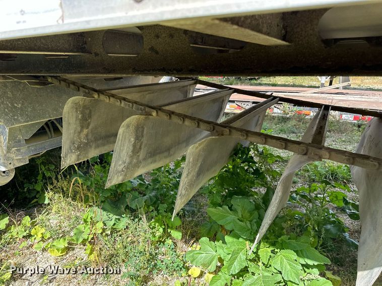 image for item DN0799 2015 Valley Farm Industries  Aulick live bottom trailer