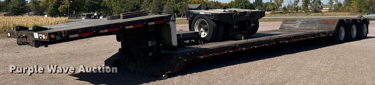 image for item DN0803 2015 XL Specialized  XL90MDE lowboy equipment trailer