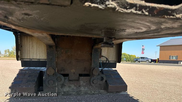 image for item DN0803 2015 XL Specialized  XL90MDE lowboy equipment trailer