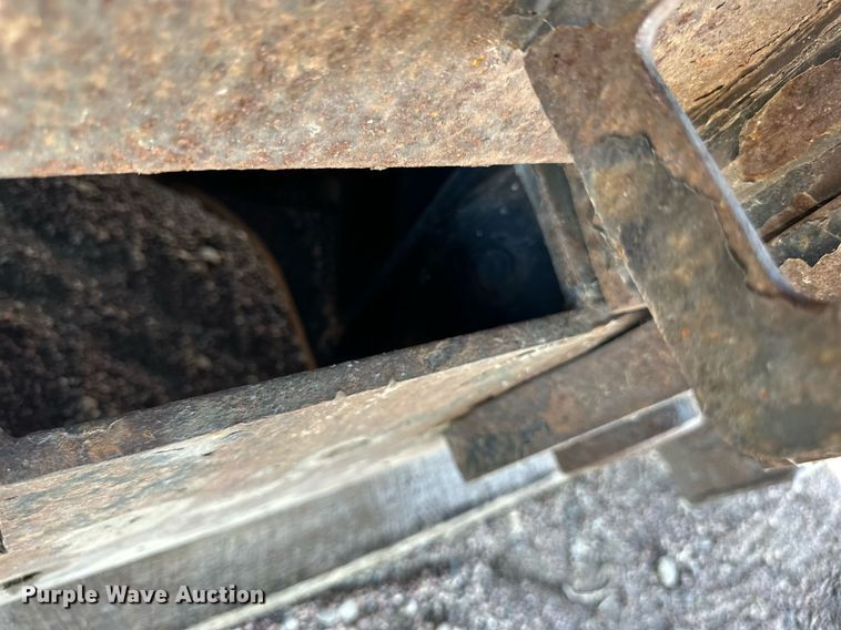 image for item DN0803 2015 XL Specialized  XL90MDE lowboy equipment trailer