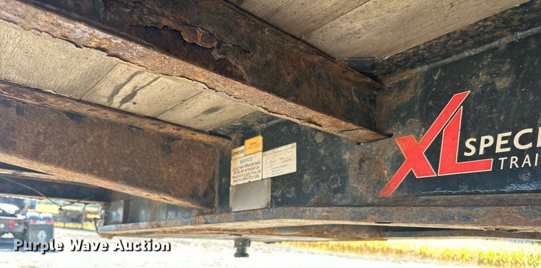 image for item DN0803 2015 XL Specialized  XL90MDE lowboy equipment trailer