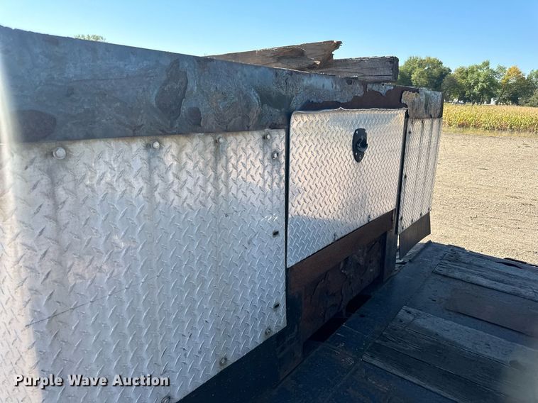 image for item DN0803 2015 XL Specialized  XL90MDE lowboy equipment trailer