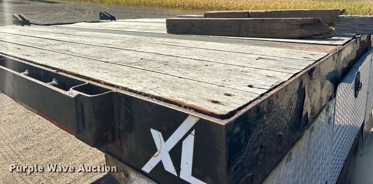 image for item DN0803 2015 XL Specialized  XL90MDE lowboy equipment trailer