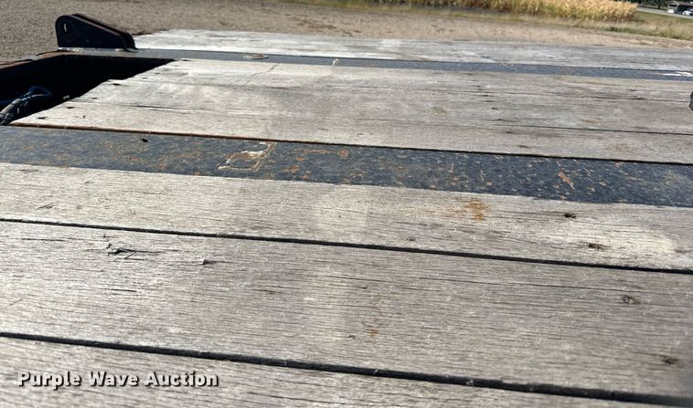 image for item DN0803 2015 XL Specialized  XL90MDE lowboy equipment trailer