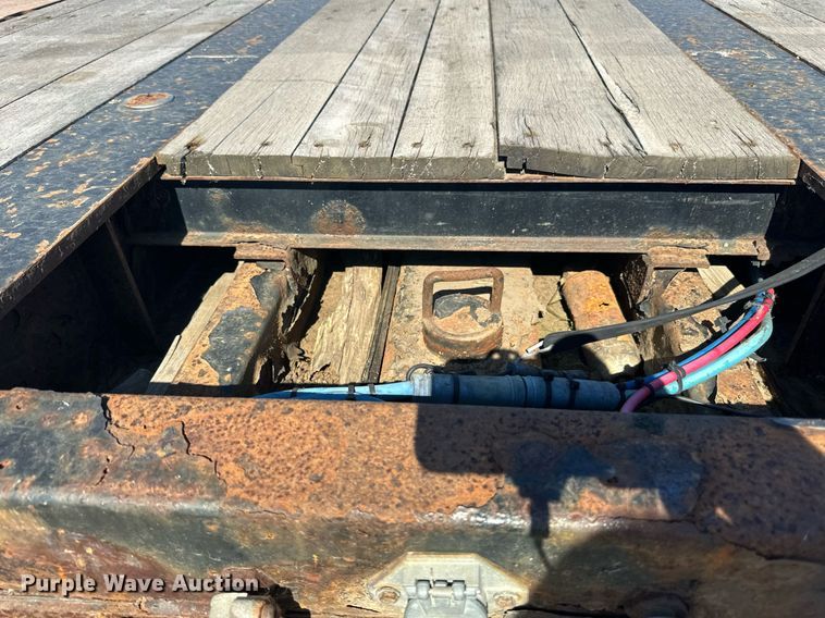 image for item DN0803 2015 XL Specialized  XL90MDE lowboy equipment trailer