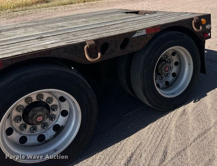 image for item DN0803 2015 XL Specialized  XL90MDE lowboy equipment trailer