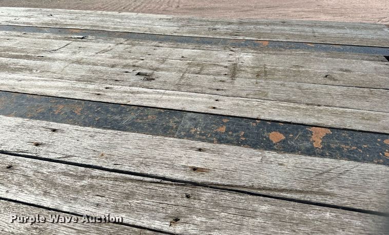 image for item DN0803 2015 XL Specialized  XL90MDE lowboy equipment trailer