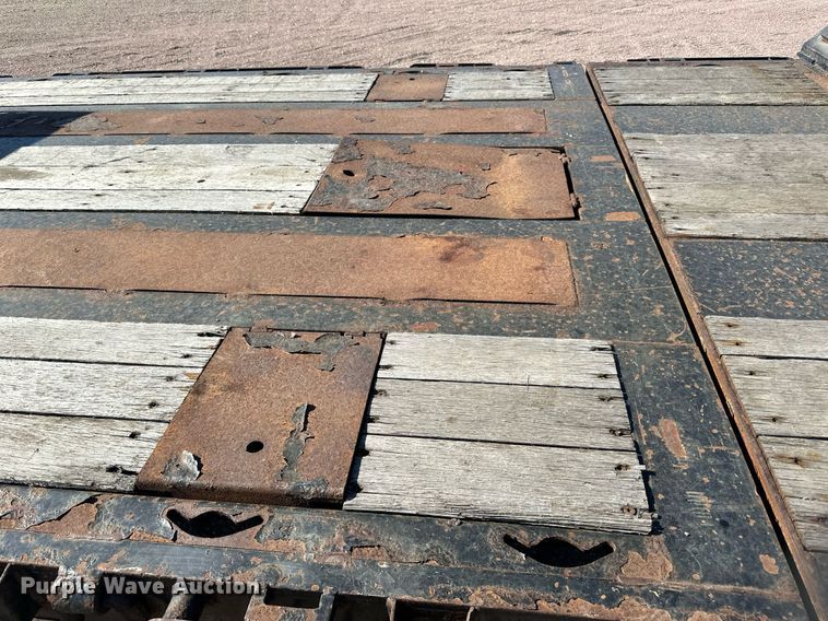 image for item DN0803 2015 XL Specialized  XL90MDE lowboy equipment trailer