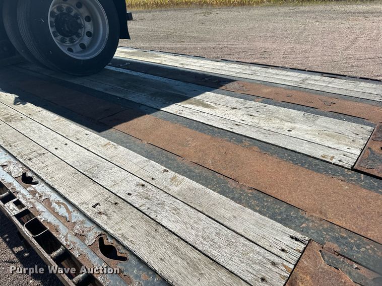 image for item DN0803 2015 XL Specialized  XL90MDE lowboy equipment trailer