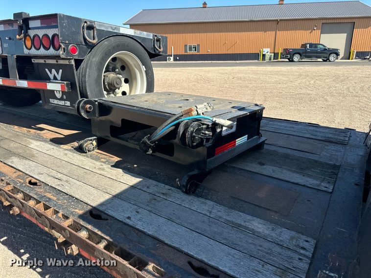 image for item DN0803 2015 XL Specialized  XL90MDE lowboy equipment trailer