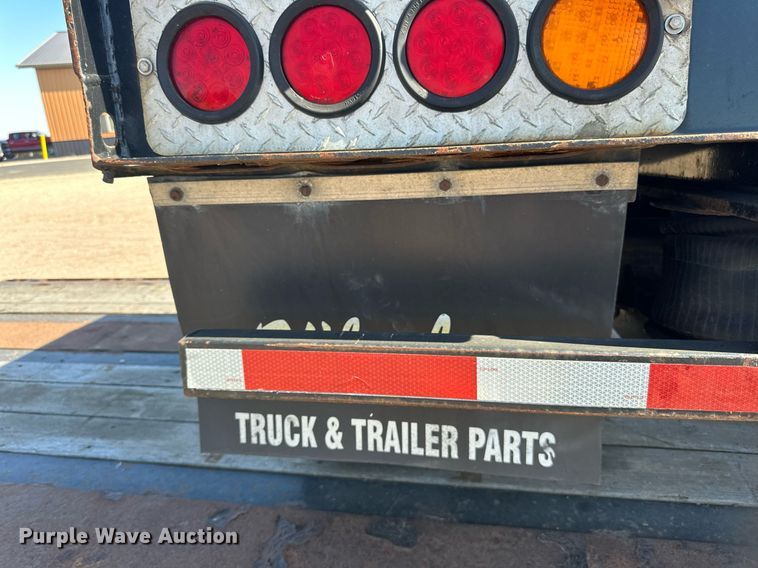 image for item DN0803 2015 XL Specialized  XL90MDE lowboy equipment trailer