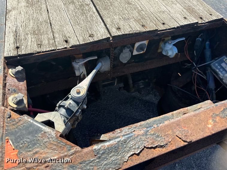 image for item DN0803 2015 XL Specialized  XL90MDE lowboy equipment trailer