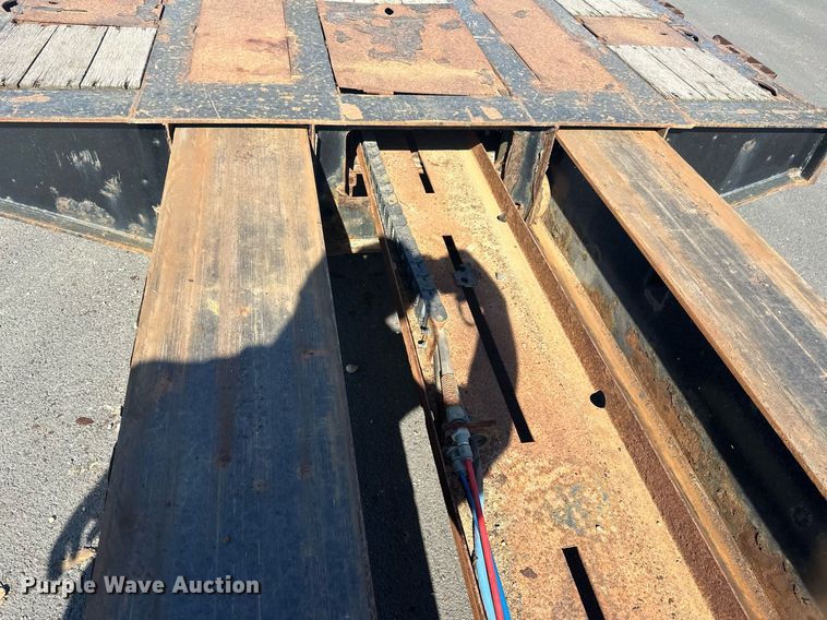 image for item DN0803 2015 XL Specialized  XL90MDE lowboy equipment trailer