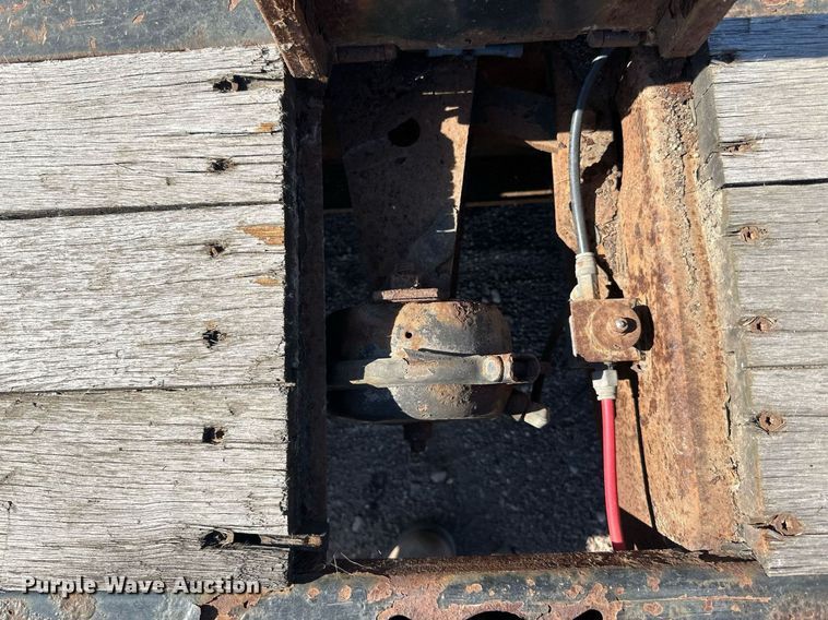 image for item DN0803 2015 XL Specialized  XL90MDE lowboy equipment trailer