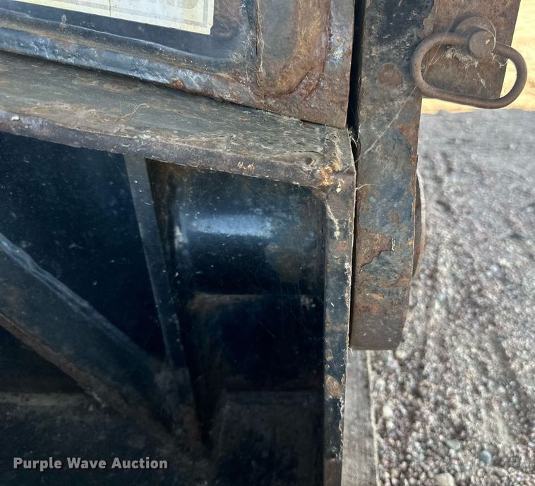 image for item DN0803 2015 XL Specialized  XL90MDE lowboy equipment trailer